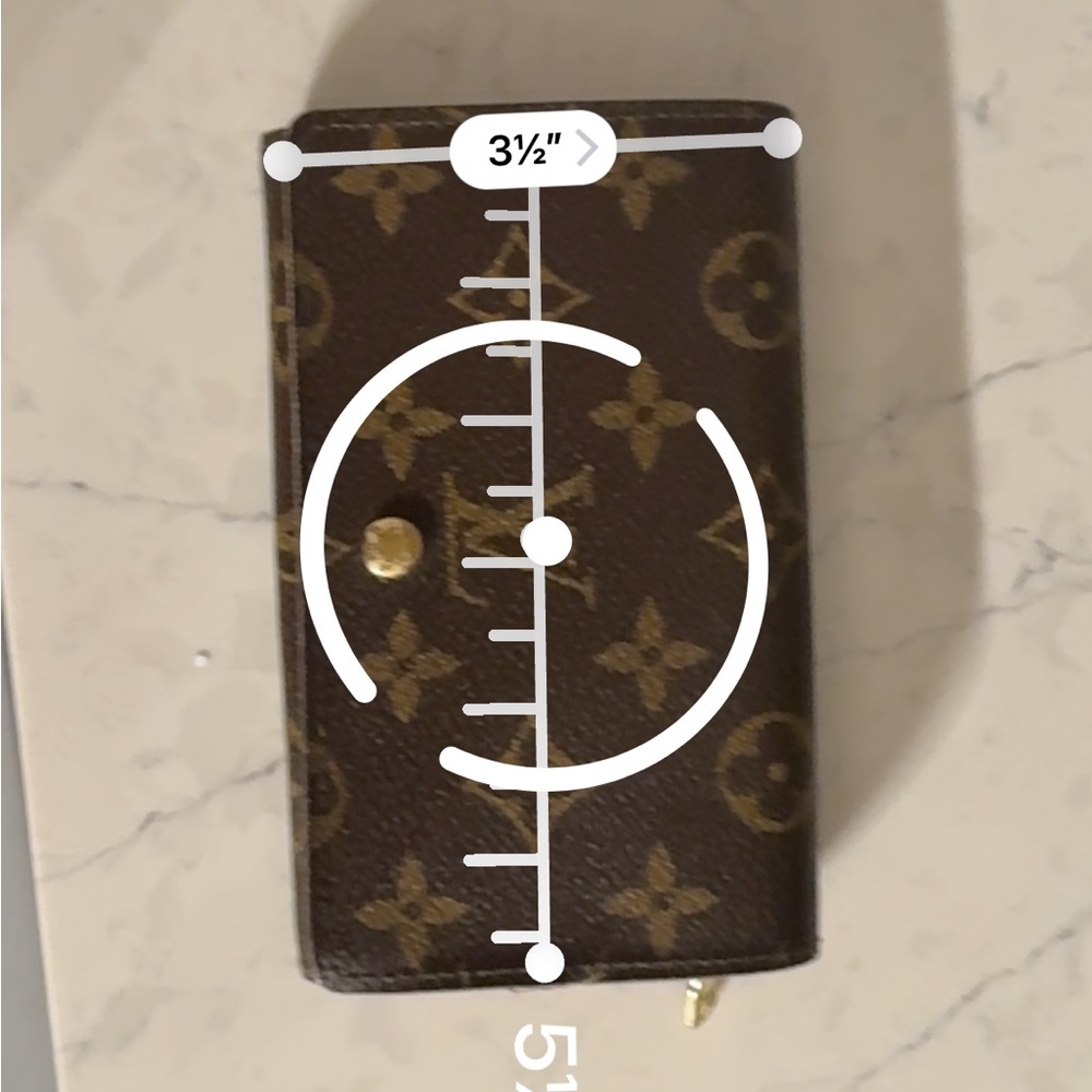 Louis Vuitton Sarah Brown and Gold Monogram Wallet - Picture 8 of 9